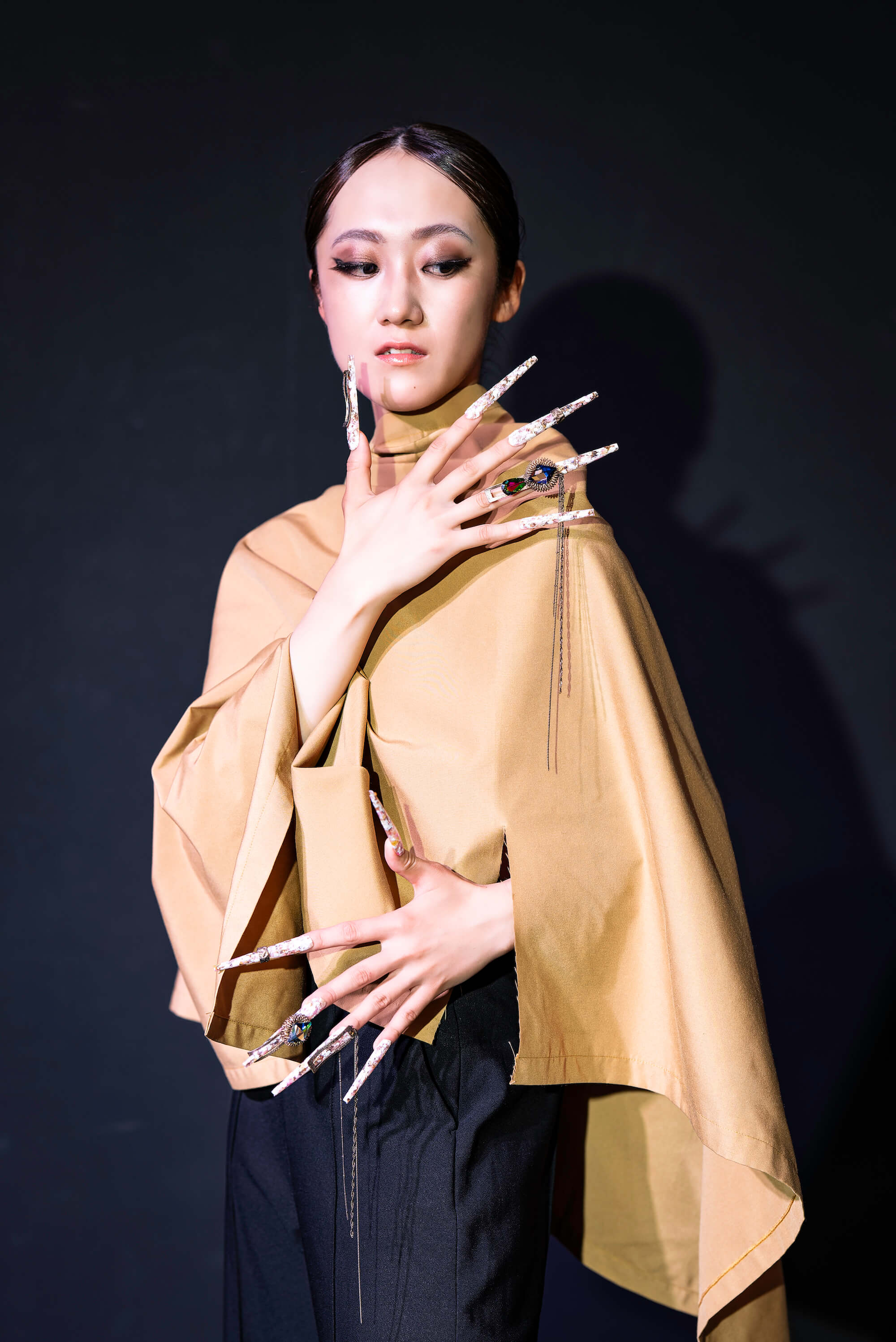 瑠羽 Gallery19